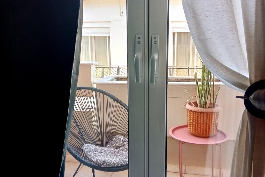 Vincent - Central 2 Bedroom Apartment 79Sqm تريبوليس المظهر الخارجي الصورة