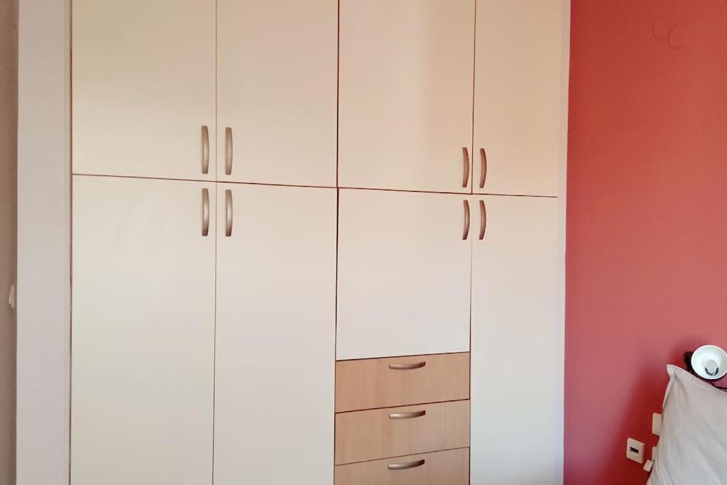 Vincent - Central 2 Bedroom Apartment 79Sqm تريبوليس المظهر الخارجي الصورة